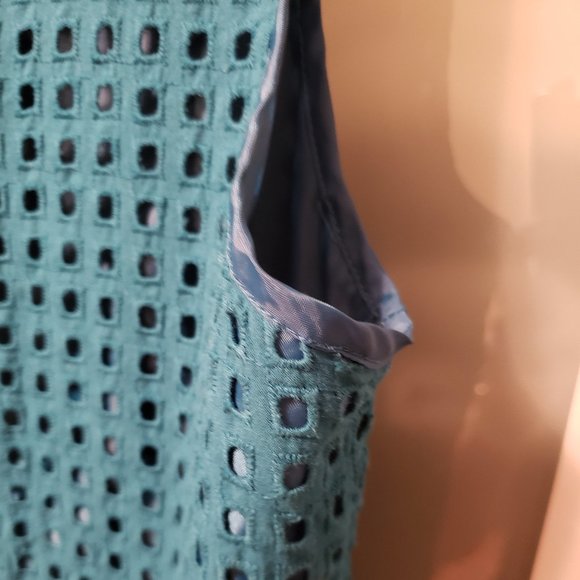🍋 J Crew Factory Teal Eyelet Tank Top (Size 0) - Picture 5 of 9